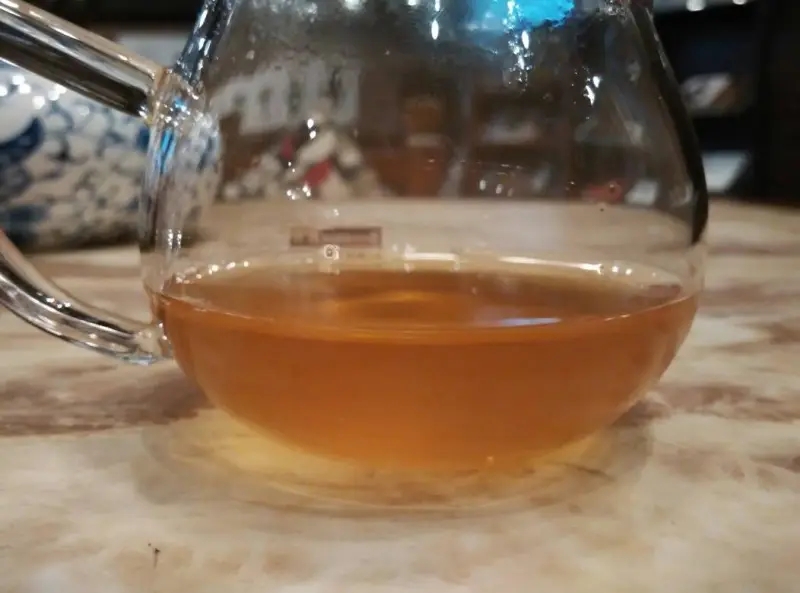 普洱茶湯冷卻后為何會(huì)變渾濁？