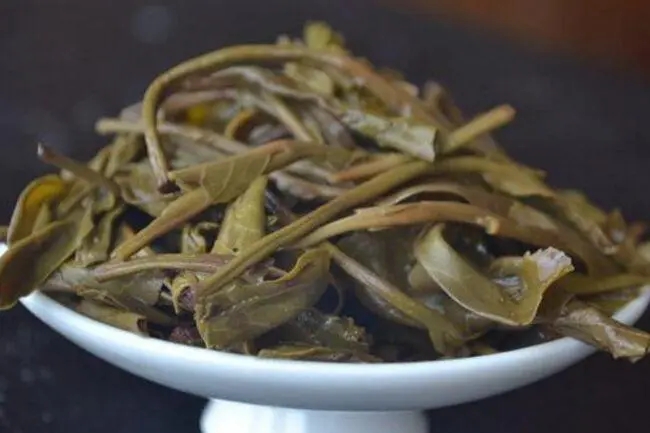 茶梗對普洱茶有什么重要的作用？丨知識