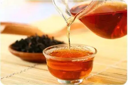 喝茶有什么好處？?jī)H茶多酚其中一項(xiàng)，茶多糖就有想像不到的好處之多……