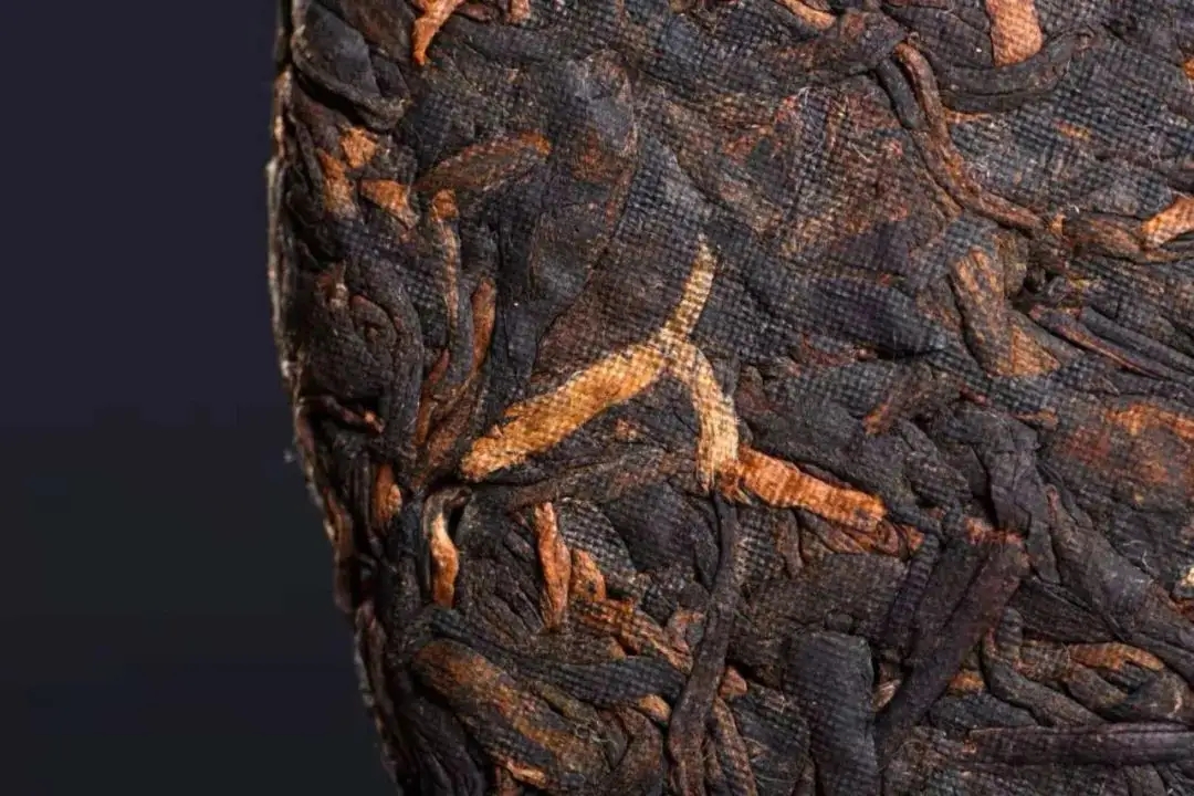 易武熟茶，當(dāng)屬易武地道發(fā)酵